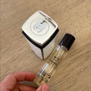 CHANEL No. 5 Leau Travel Perfume w/ Sleek Square Silver, White and Black Design